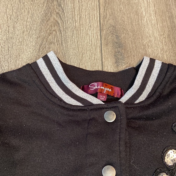 Shampoo girls black jacket with initial “A”. Size:14-16 girls - Picture 3 of 6